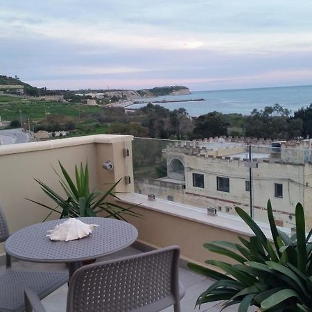 Seagull Penthouse Marsaxlokk Appartement Buitenkant foto