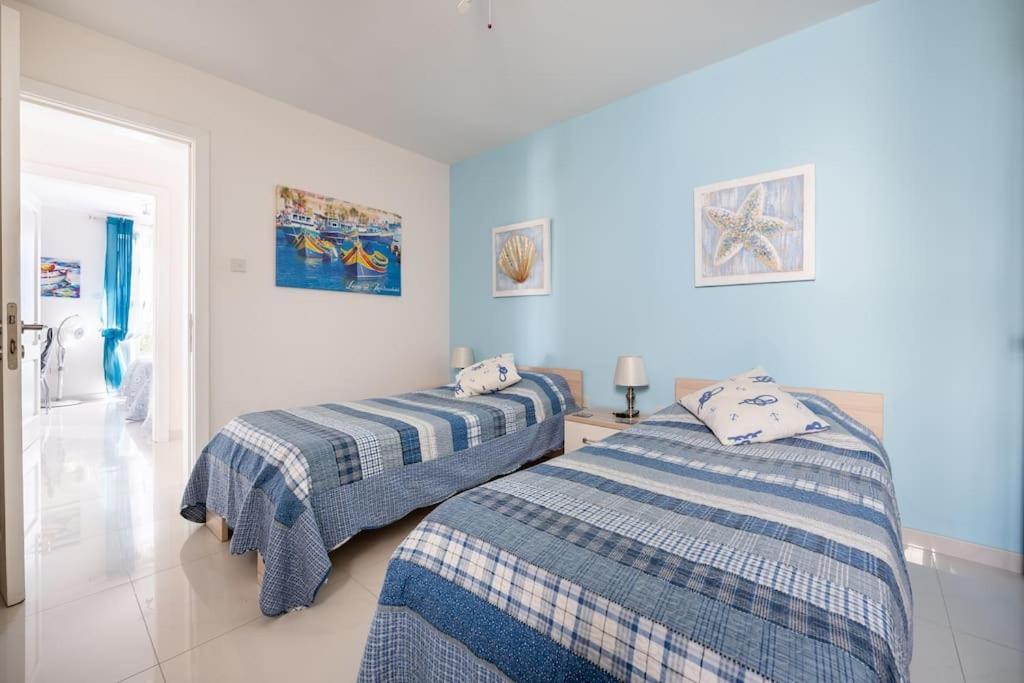 Seagull Penthouse Marsaxlokk Appartement Buitenkant foto