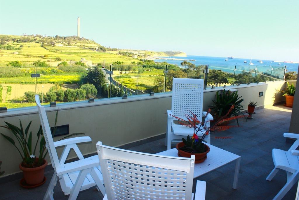 Seagull Penthouse Marsaxlokk Appartement Buitenkant foto
