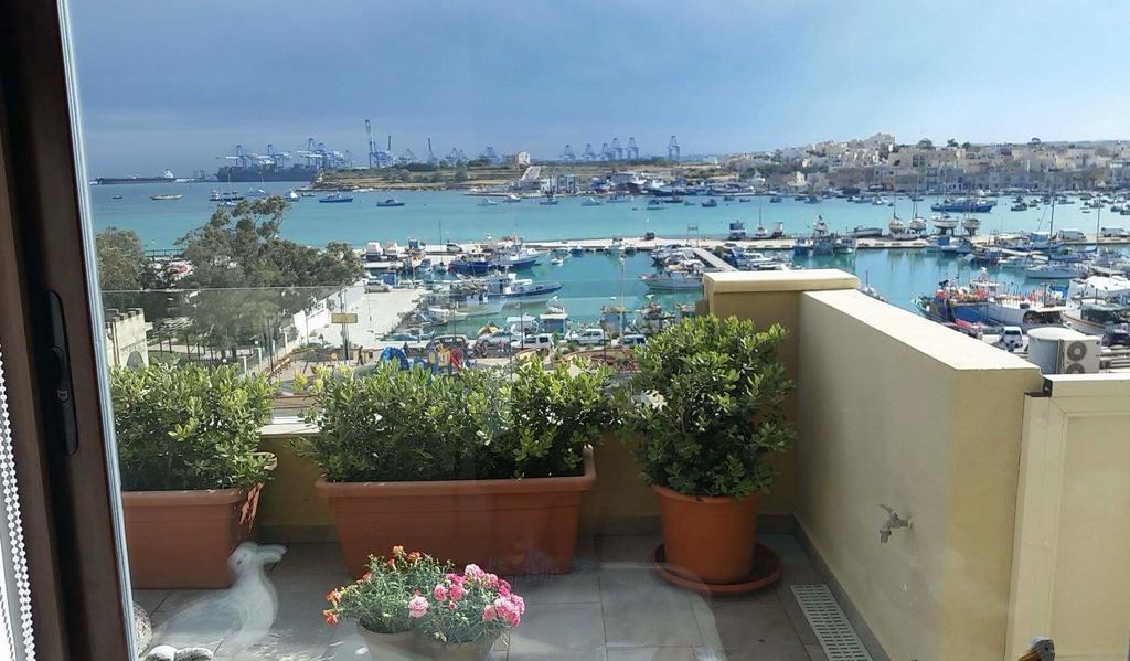 Seagull Penthouse Marsaxlokk Appartement Buitenkant foto