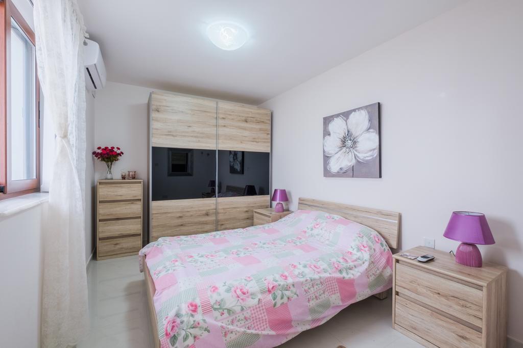 Seagull Penthouse Marsaxlokk Appartement Buitenkant foto