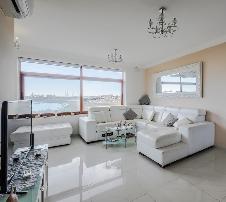Seagull Penthouse Marsaxlokk Appartement Buitenkant foto